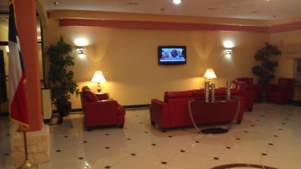 Robinson Inn And Suites Экстерьер фото