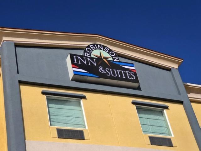 Robinson Inn And Suites Экстерьер фото